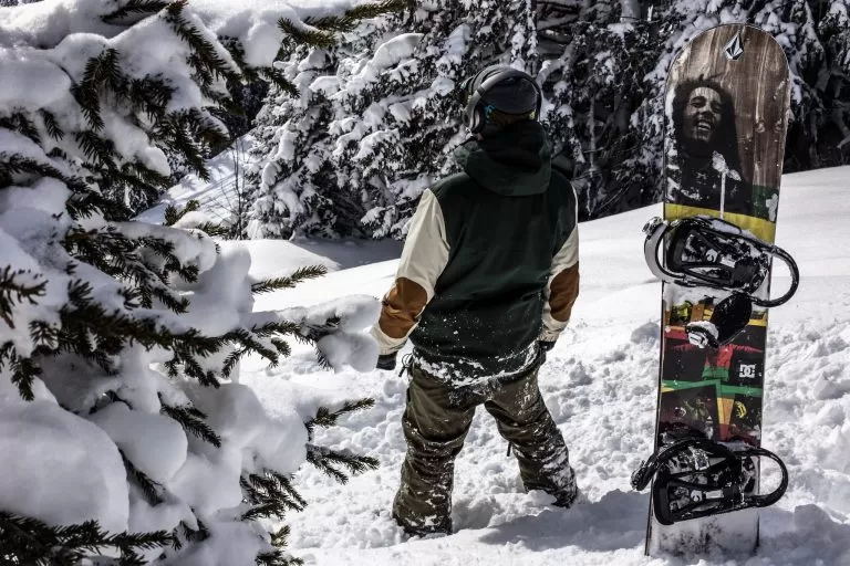 Snowboarder con Tavola Personalizzata