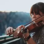 Violinista che suona