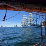 Veliero in Lontananza