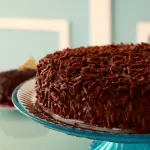 Torta Rivestita di Cioccolato