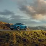 Audi E-Tron sulle montagne