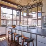 Cucina con Arredamento Contemporaneo