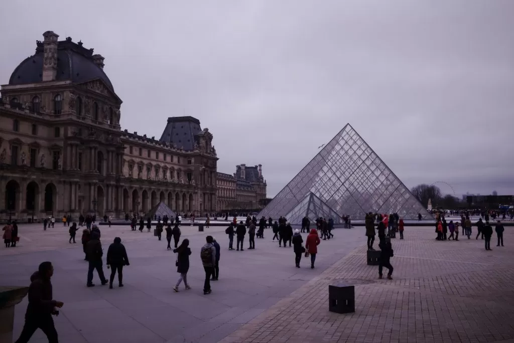 Museo del Louvre