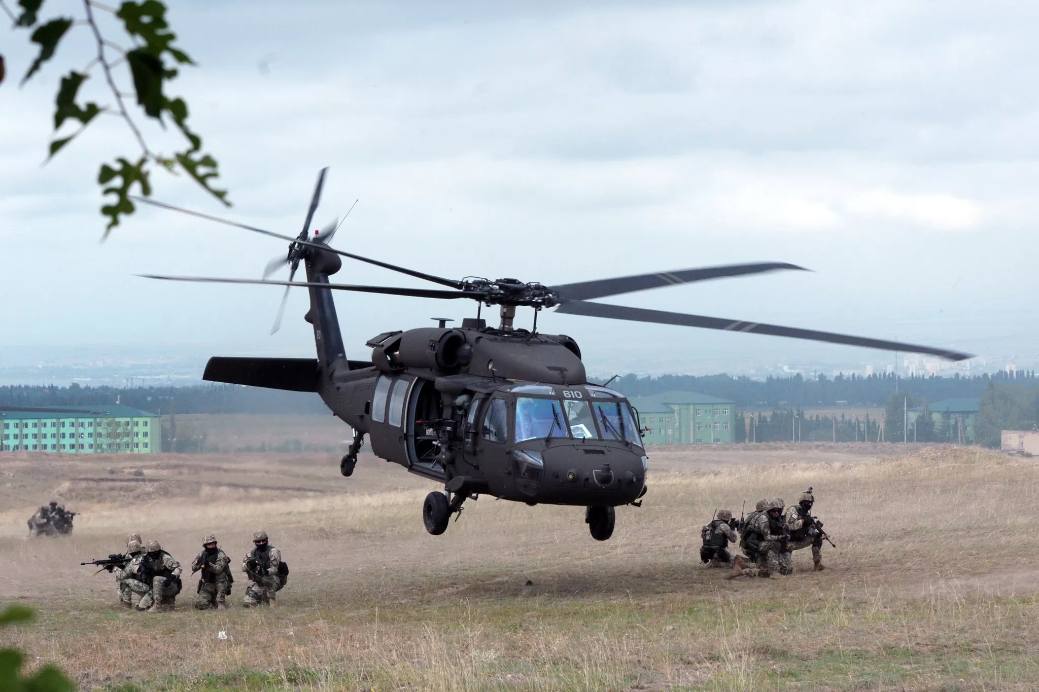 Elicottero Militare in Azione