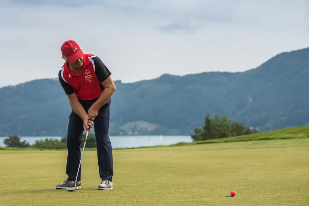 Preparazione per colpire la Palla da Golf