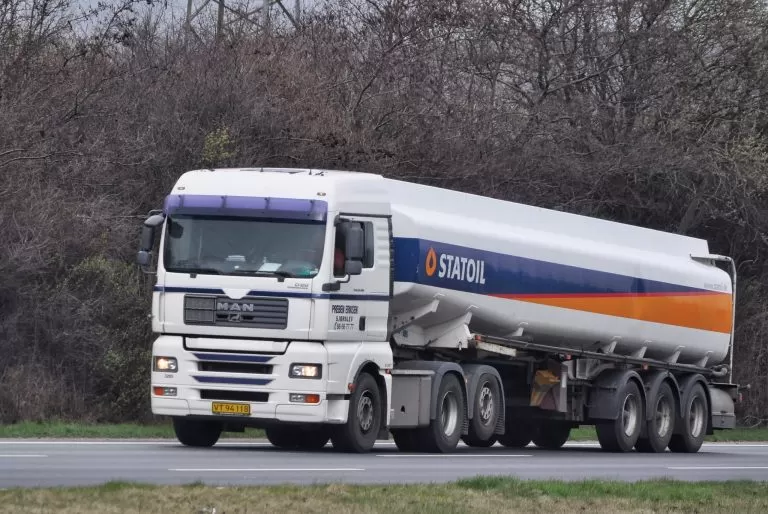 Camion Trasporto Liquidi