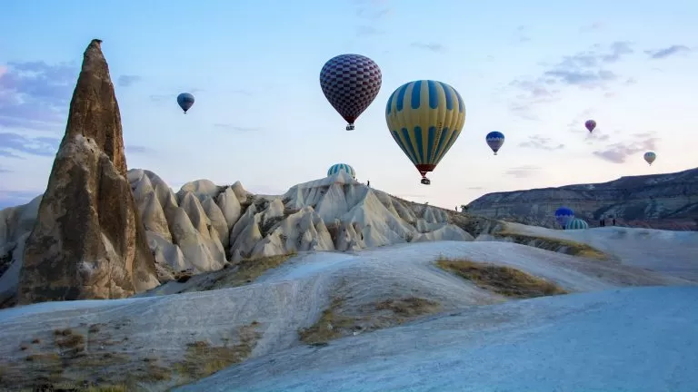 Mongolfiere Colorate Nel Parco Nazionale Goreme